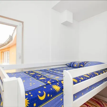 Apartment Holiday House Split