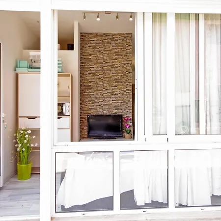 Holiday House Apartment *