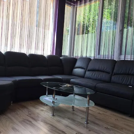 Apartment Holiday House *