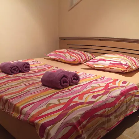 Holiday House Apartment *