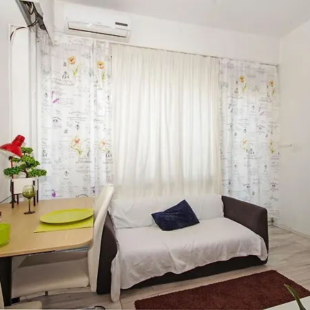 Holiday House * Split